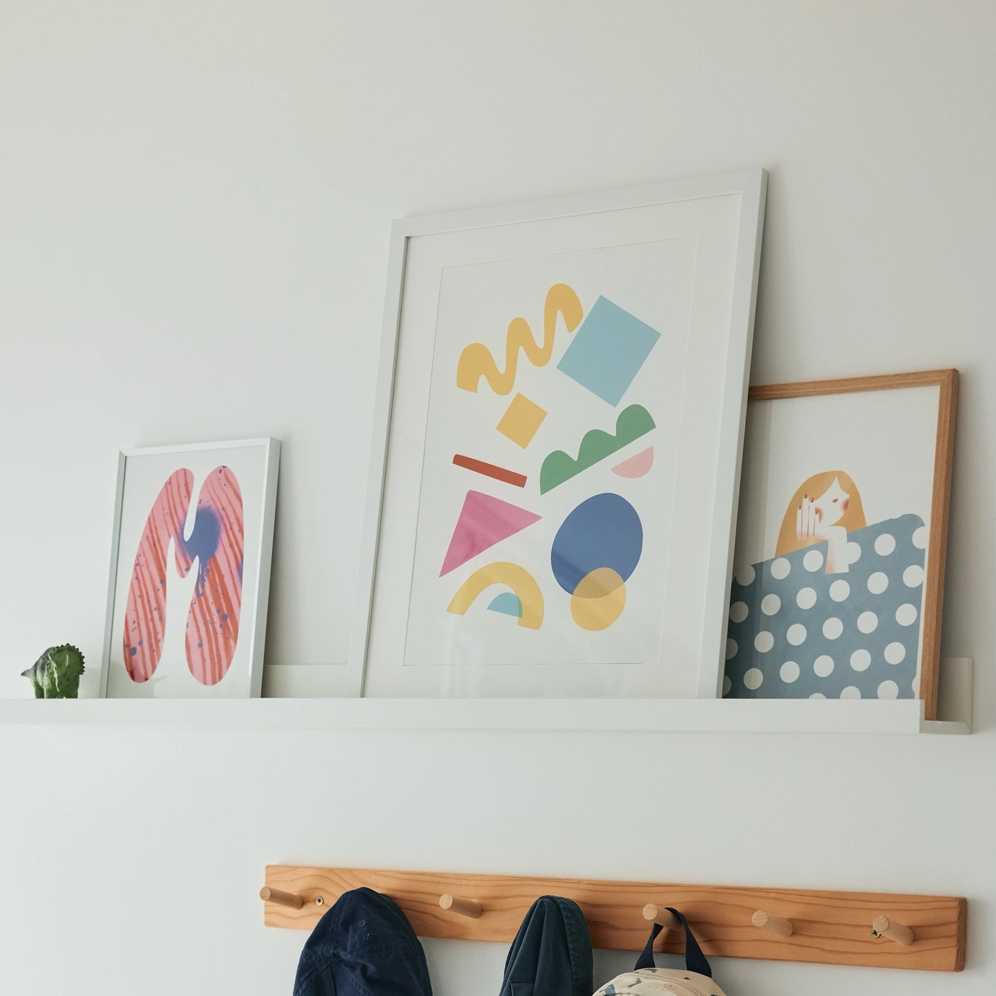 Colourful happy shapes